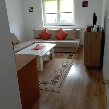 Apartment U&o *